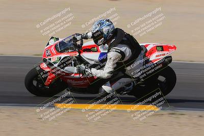 media/Oct-08-2022-SoCal Trackdays (Sat) [[1fc3beec89]]/Turn 9 Inside (10am)/